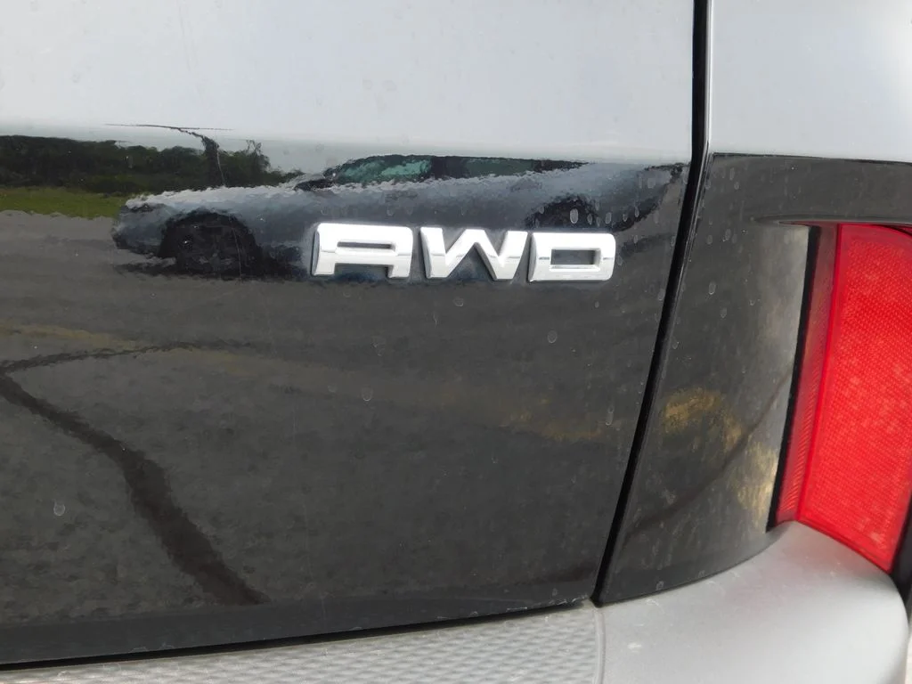 Used 2022 Black Ford Titanium image 43