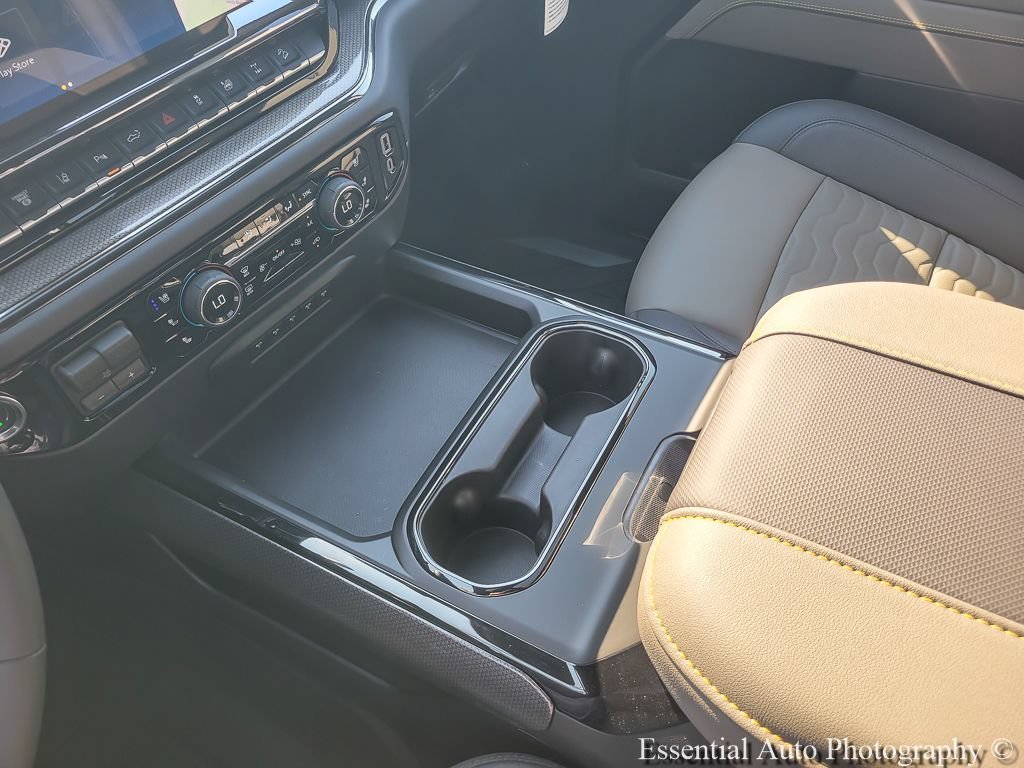 2026 Chevrolet Silverado 2500 HD ZR2 - Photo 16