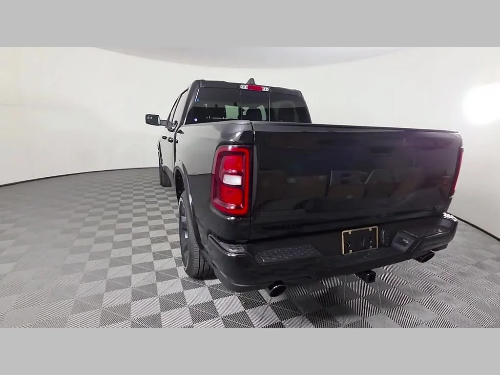 New 2026 Diamond Black Crystal Pearl-Coat Exterior Paint RAM Big Horn image 30