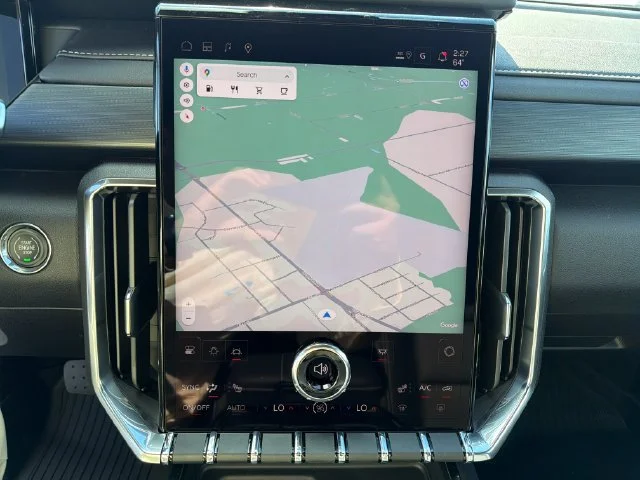 New 2027 Ebony Twilight Metallic GMC Elevation image 21