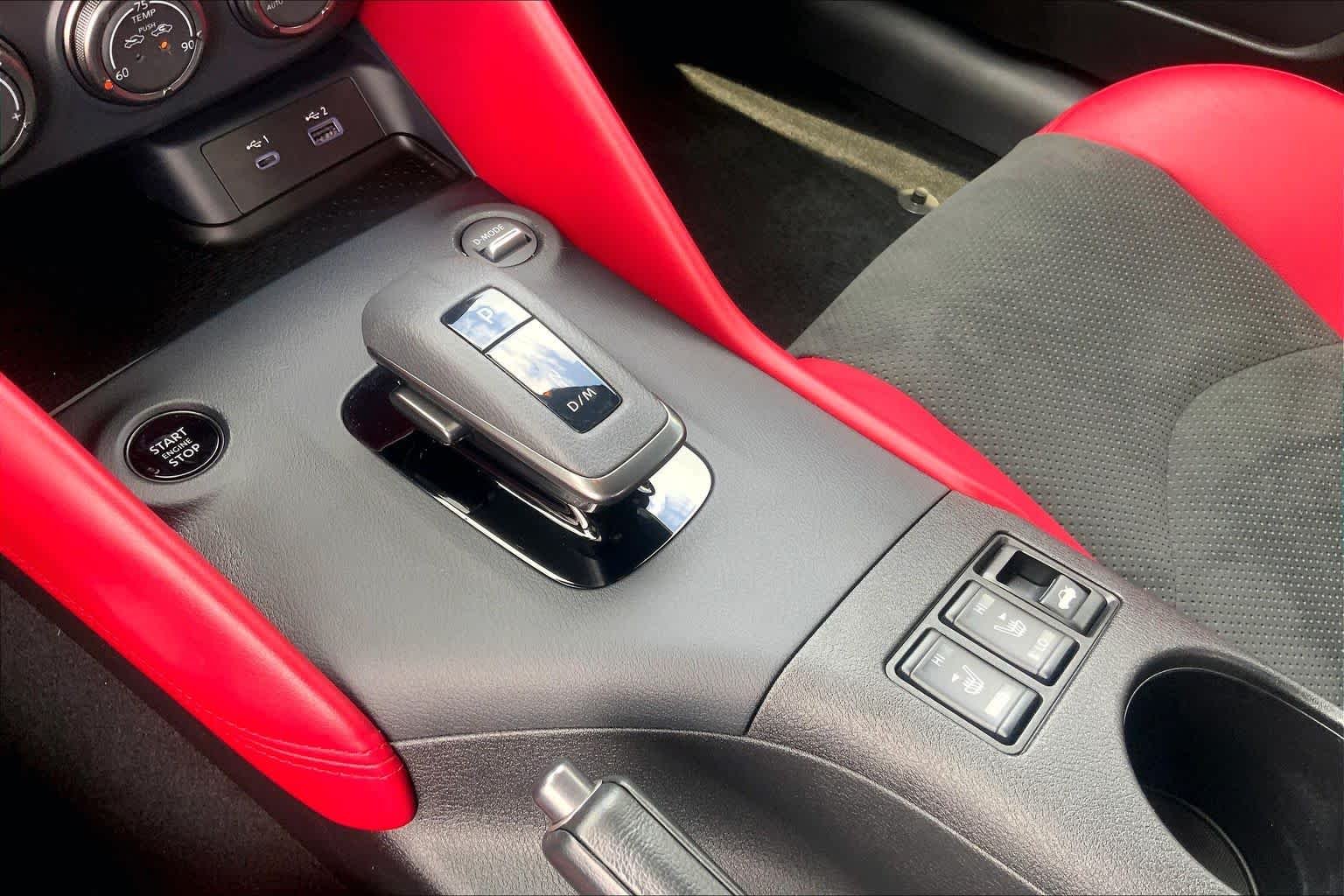 Used 2025 Black Diamond Pearl Nissan Performance image 14