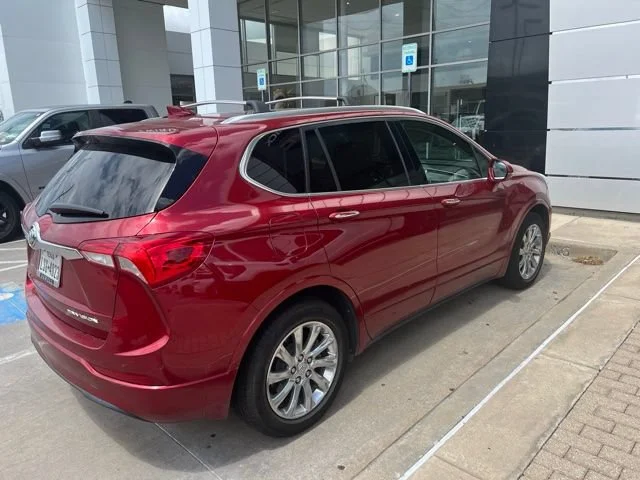 Used 2019 CHILI RED METALLIC Buick Essence image 4
