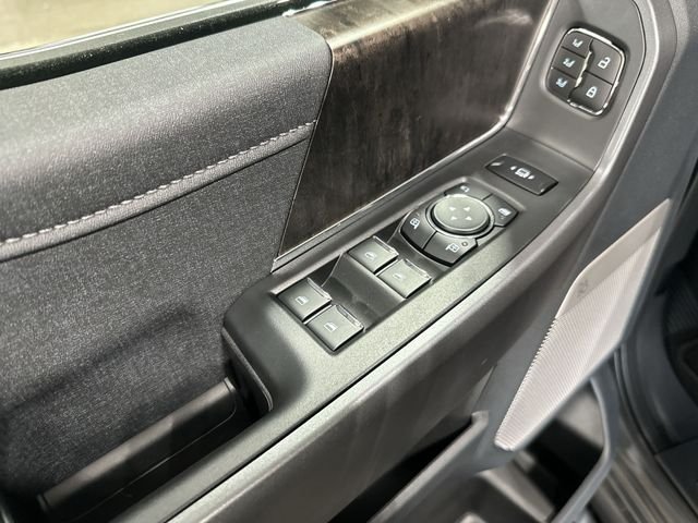 New 2026 Gray Ford Lariat image 19