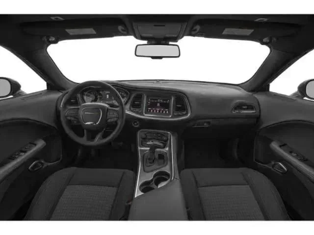 Used 2019 Black Dodge SXT image 8