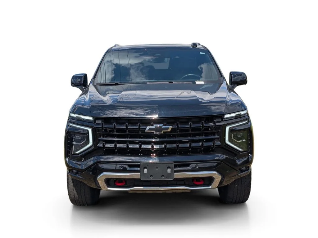 Used 2025 Black Chevrolet Z71 image 2