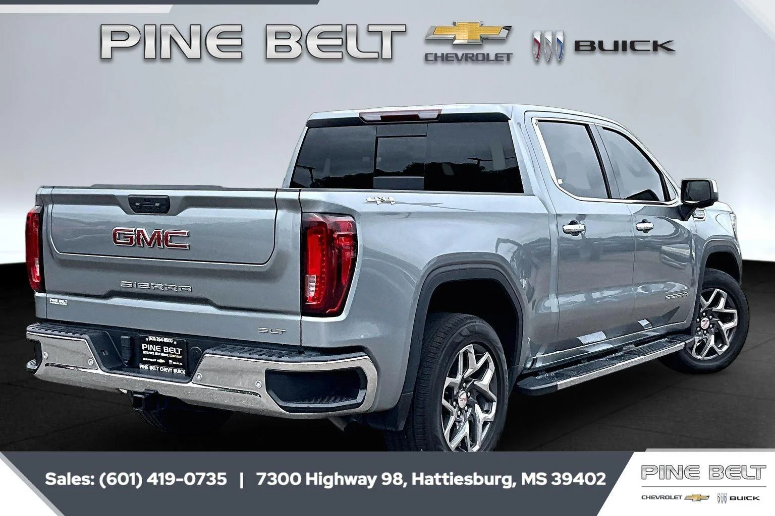 Used 2024 Sterling Metallic GMC SLT image 12