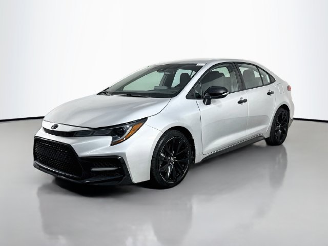 Used 2022 Classic Silver Metallic Toyota SE Nightshade image 3