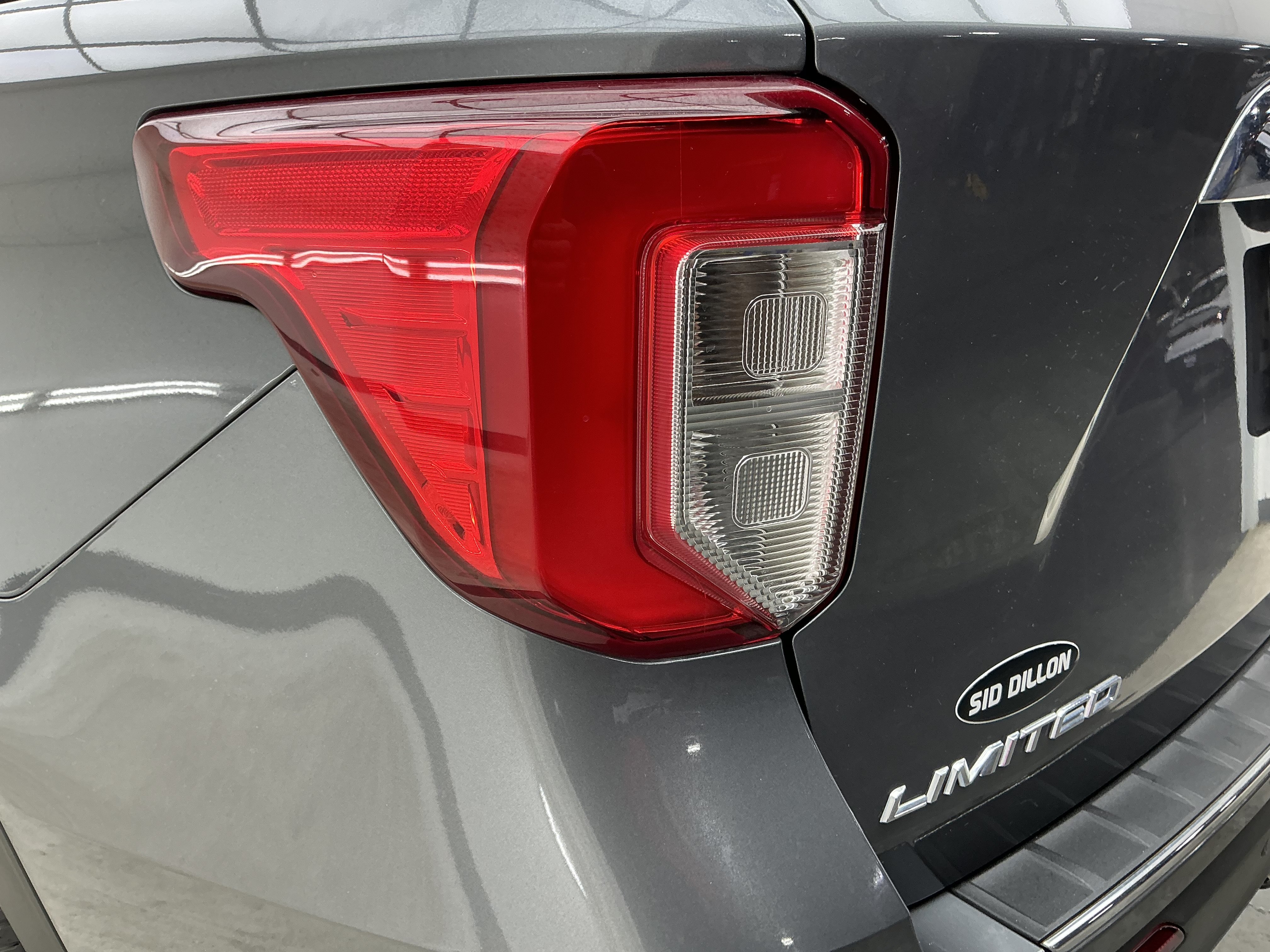 Used 2021 Carbonized Gray Metallic Ford Limited image 22