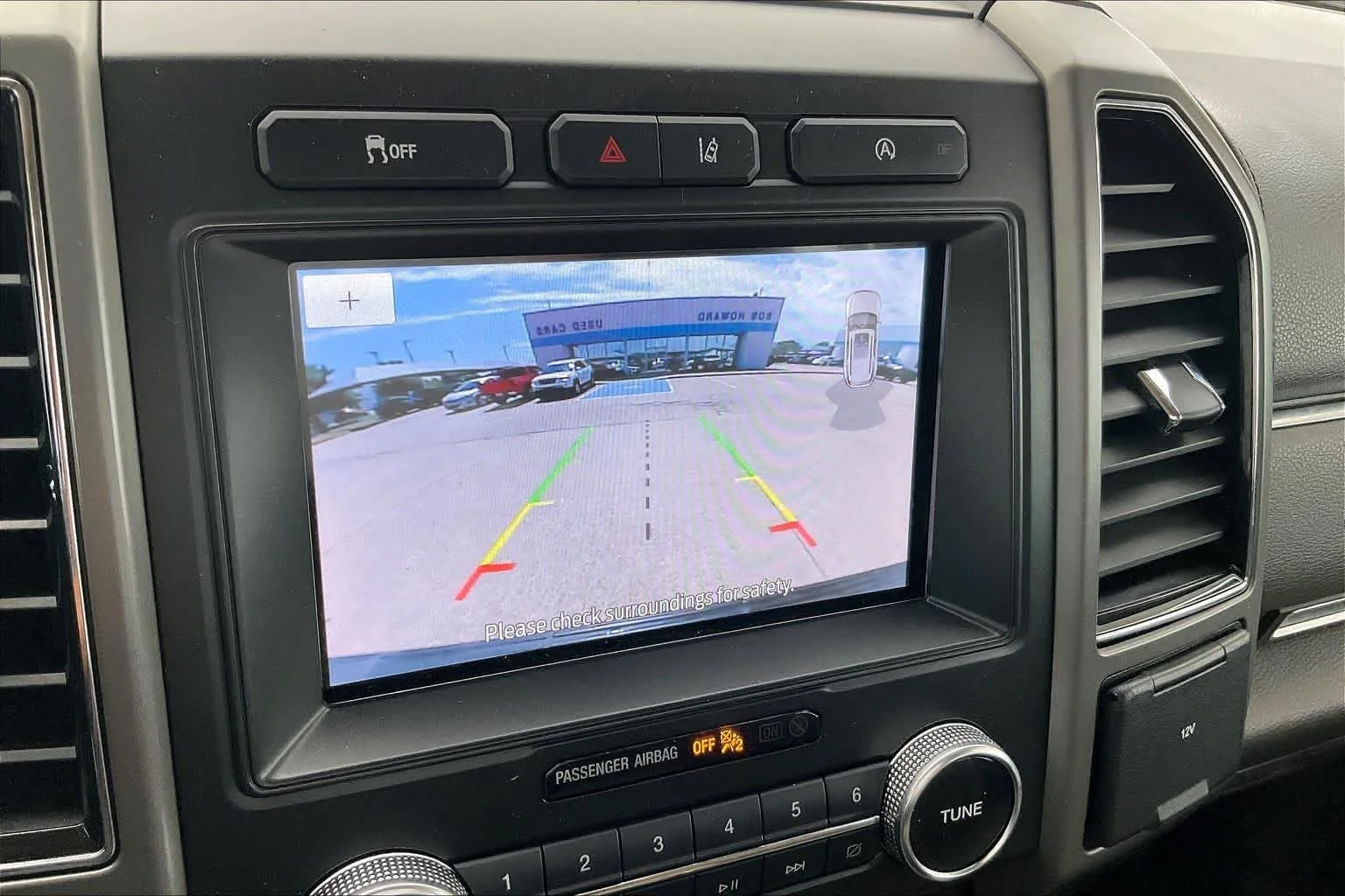 Used 2020 Iconic Silver Ford XLT image 27