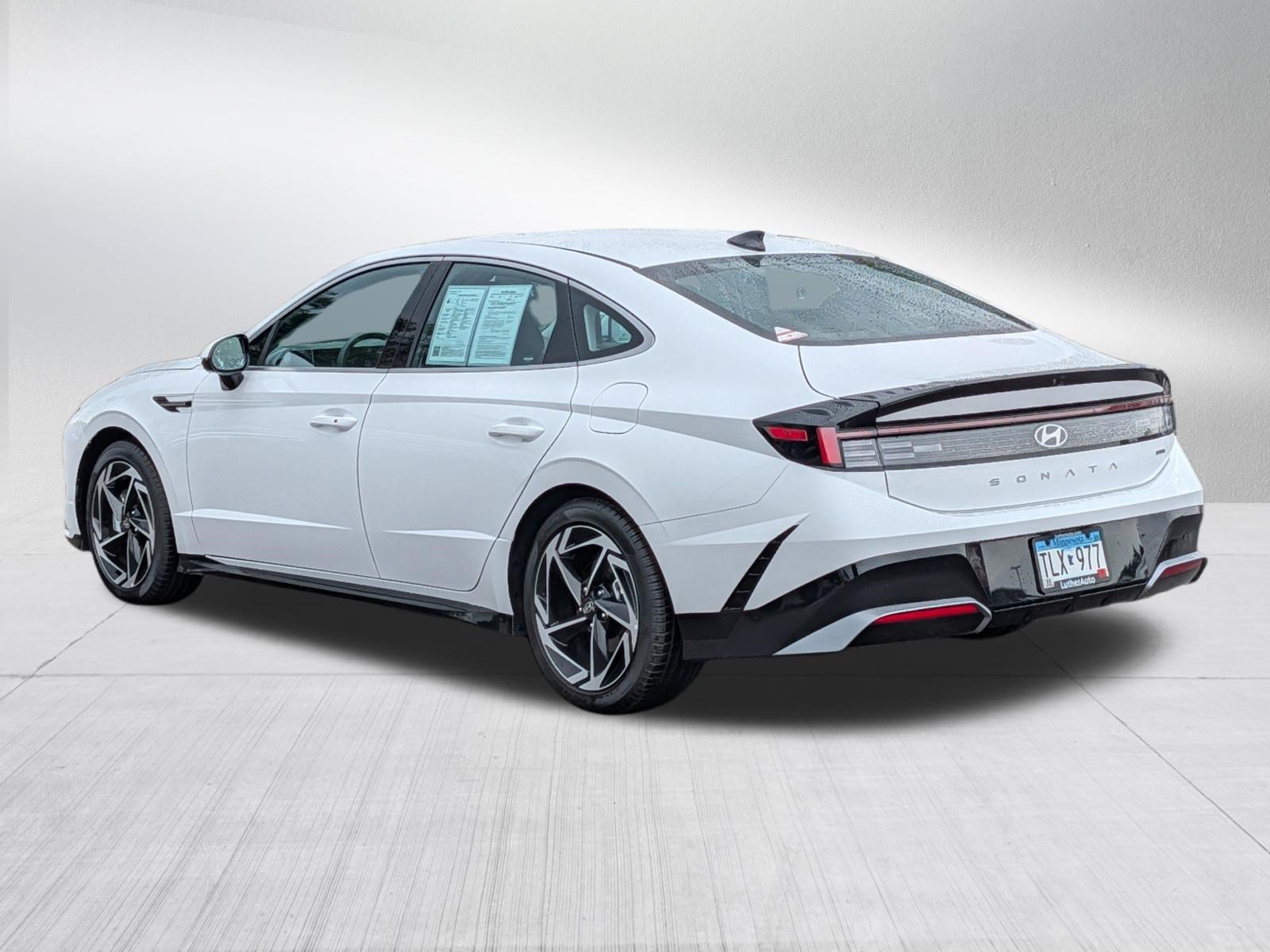 Certified Used 2026 Serenity White Hyundai SEL Sport image 5