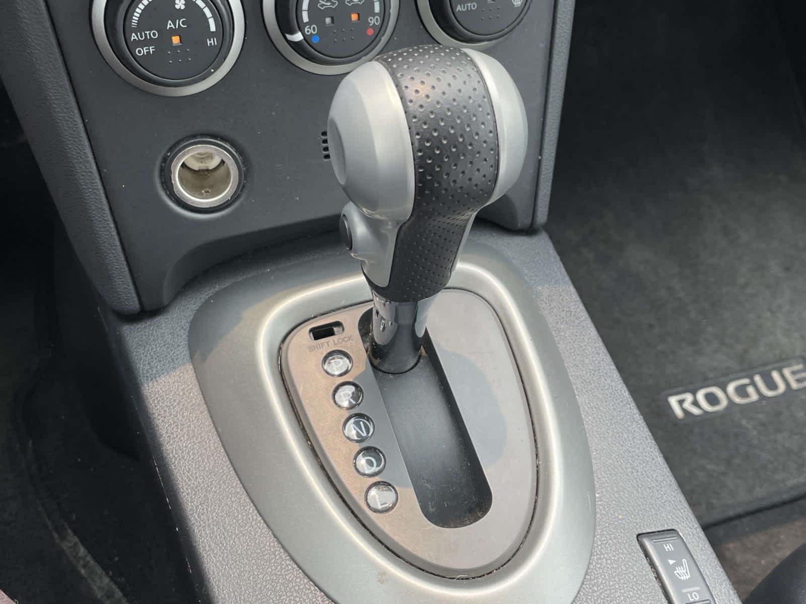 Used 2012 Black Amethyst Nissan SL image 25