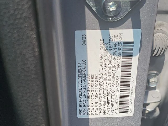 Used 2023 Silver Honda EX image 37