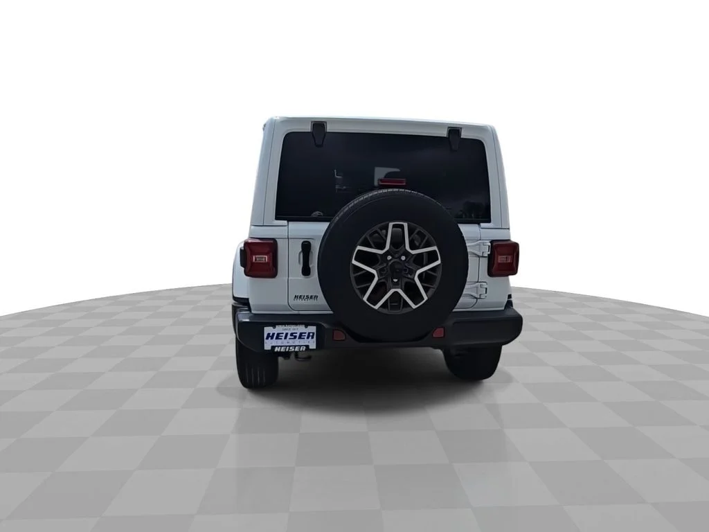 Used 2024 White/off-white Jeep Sahara image 7