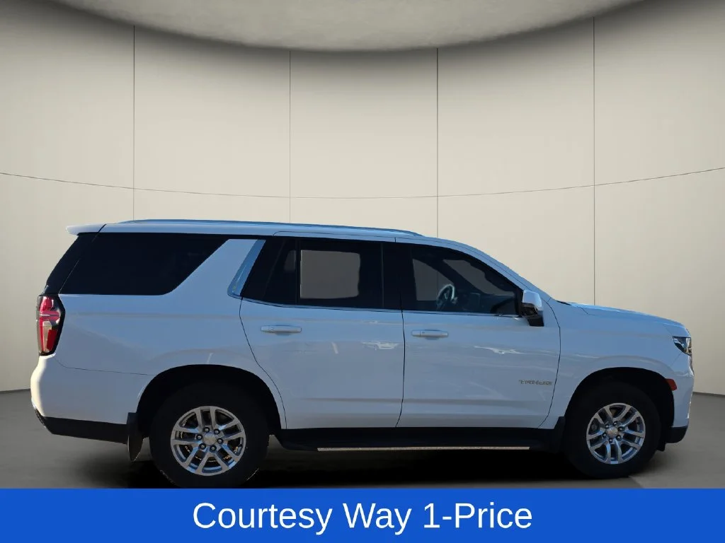 Used 2022 White Chevrolet LT image 11