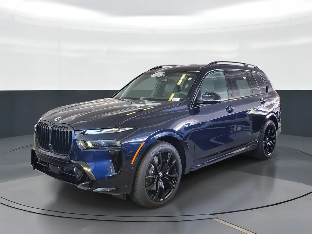 2027 BMW X7