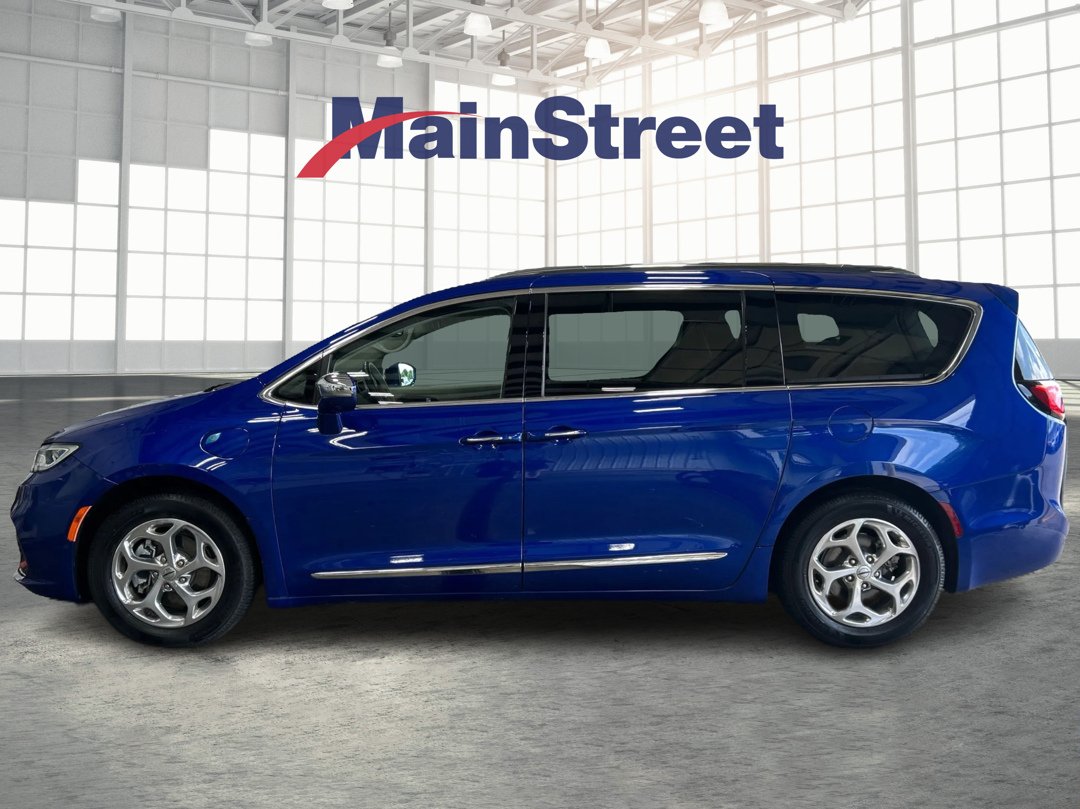 Used 2021 Chrysler Pacifica Hybrid Limited with VIN 2C4RC1S77MR510758 for sale in Kansas City