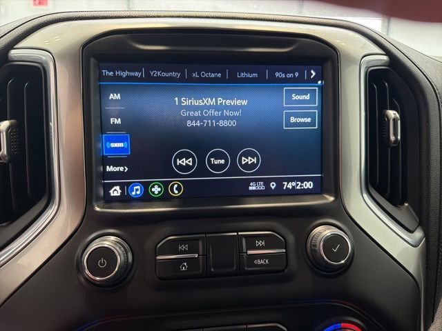 2021 Chevrolet Silverado 1500 LT - Photo 17