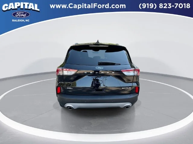 Used 2022 Black Ford SEL image 7