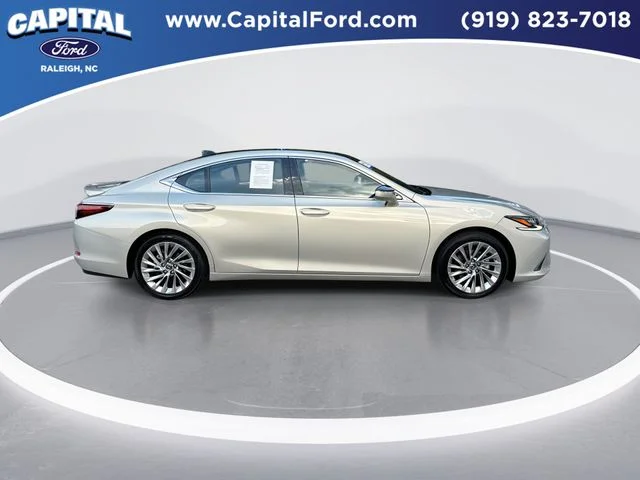 Used 2022 Beige Lexus 350 Ultra Luxury image 9