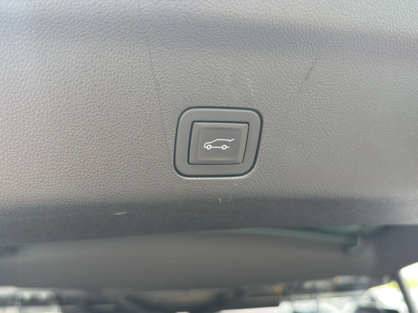 Used 2025 Sterling Metallic GMC Denali Ultimate image 16