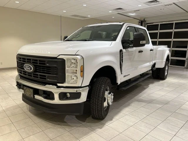 New 2026 White Ford XL image 1