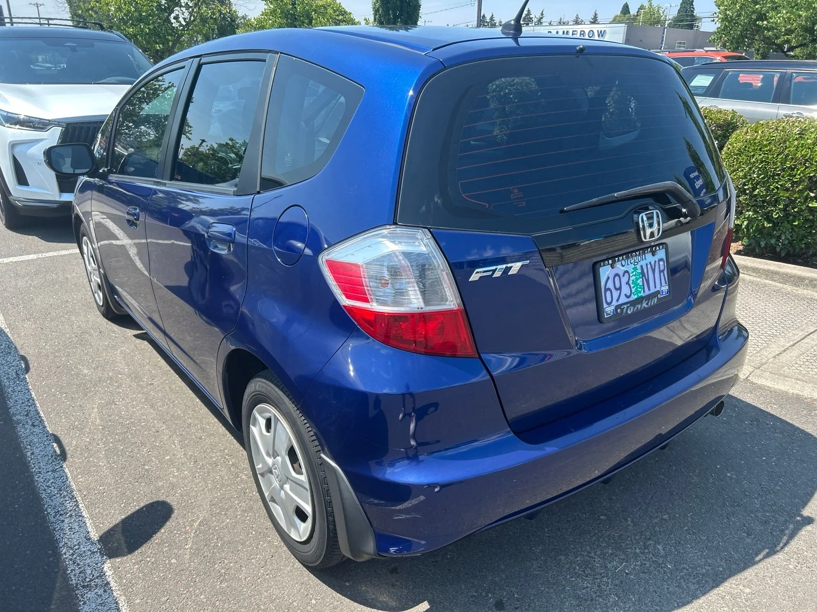 Used 2013 Vortex Blue Pearl Honda Base image 4