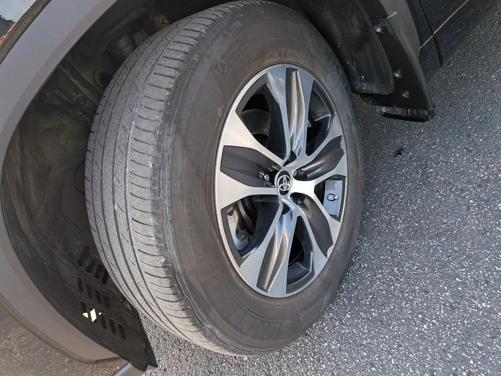 Used 2023 Midnight Black Metallic Toyota XLE image 8