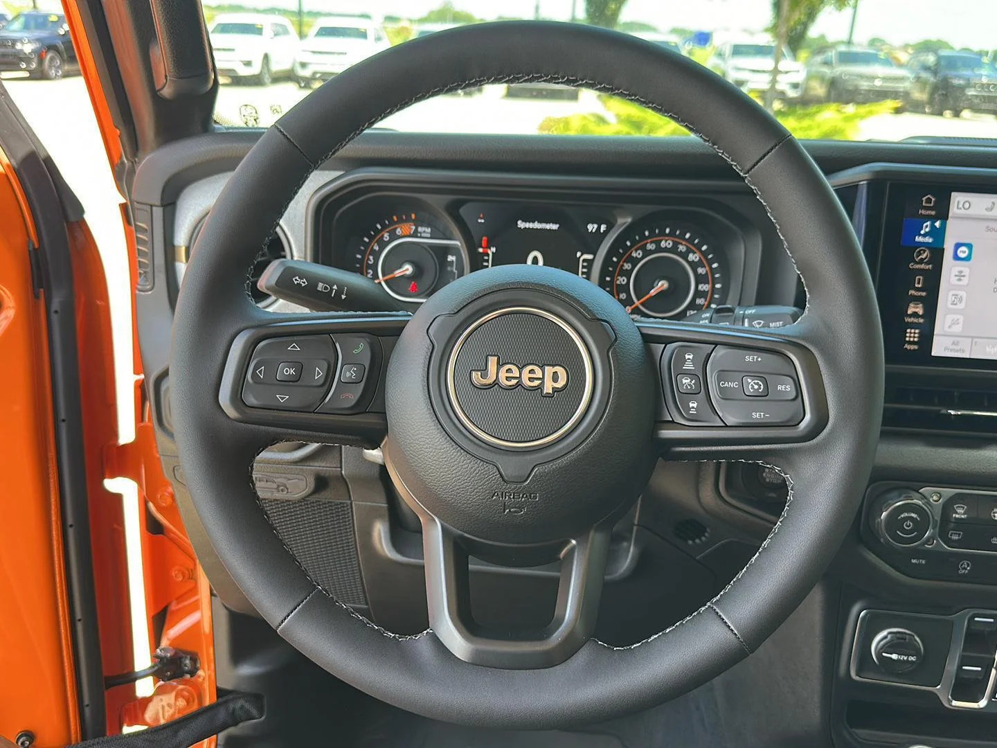 New 2026 Joose Jeep Sport S image 13