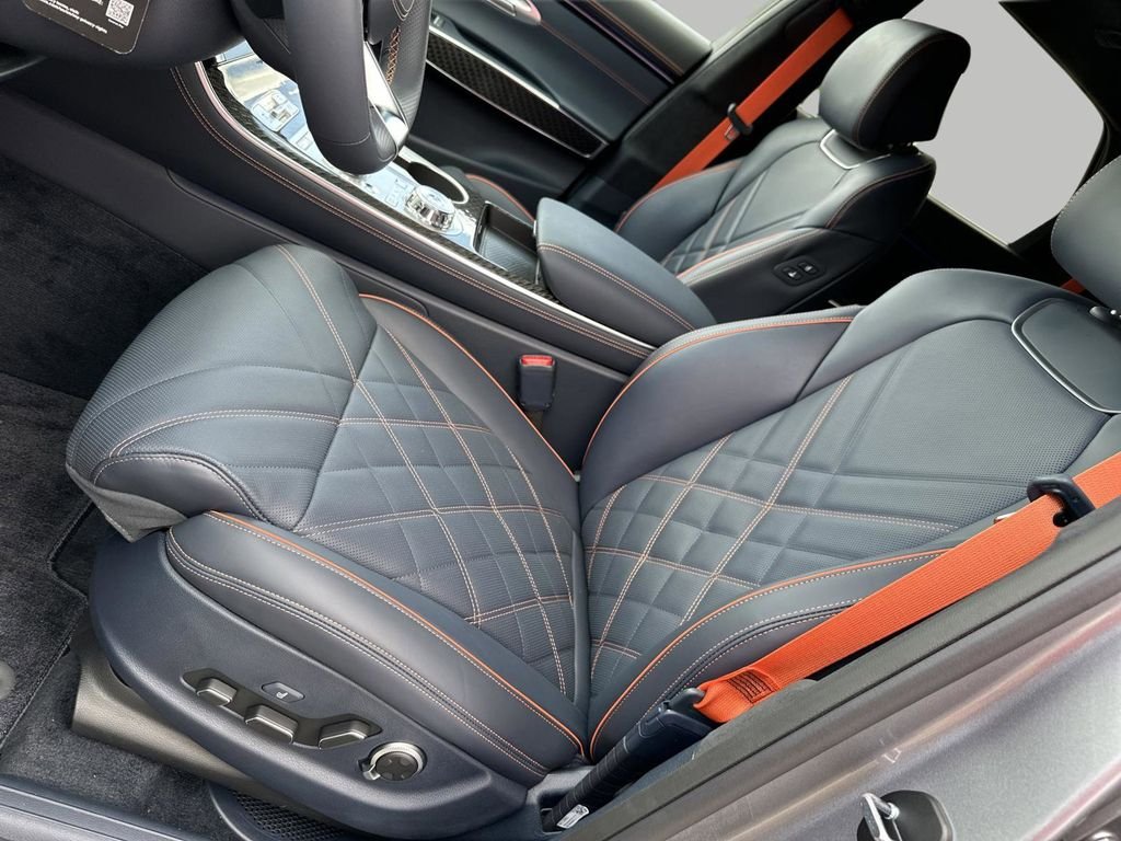 New 2026 Silver Genesis 3.5T SPORT PRESTIGE image 9
