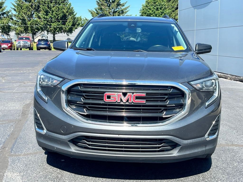 Used 2020 Gray GMC SLE image 9