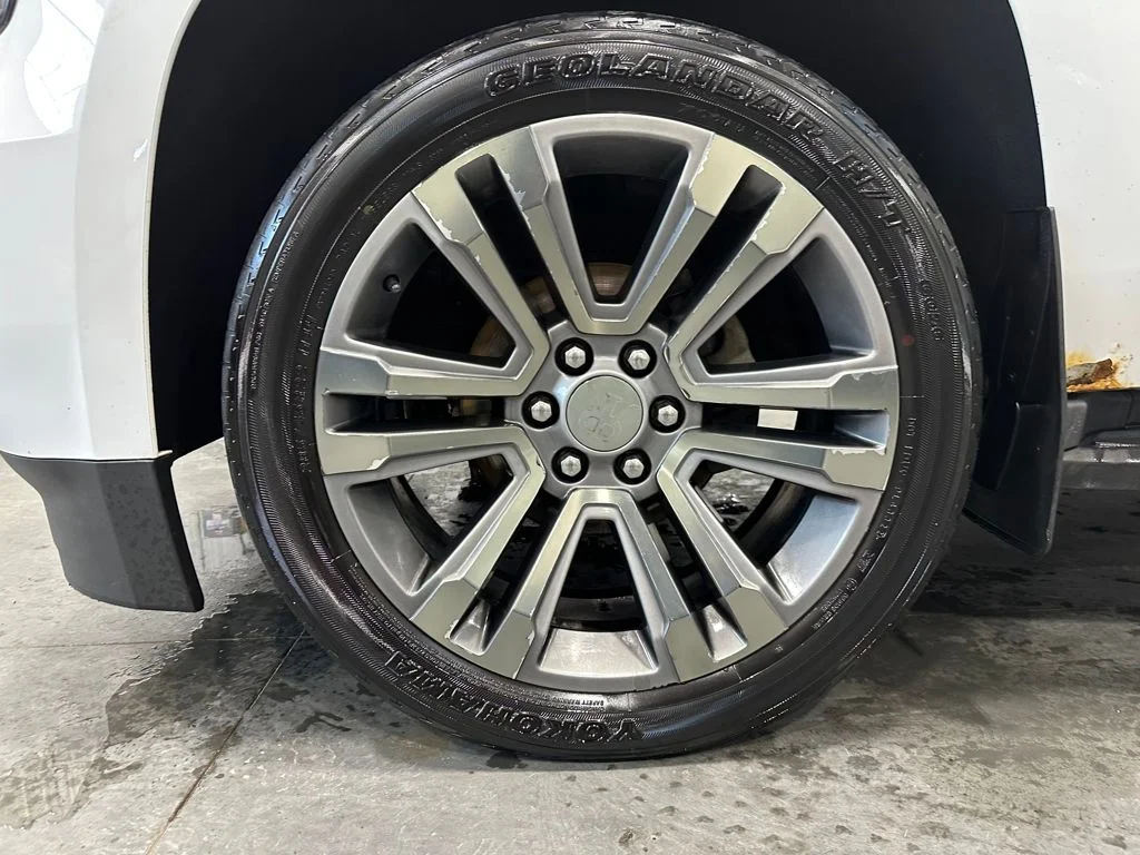 Used 2018 White Chevrolet LT image 10