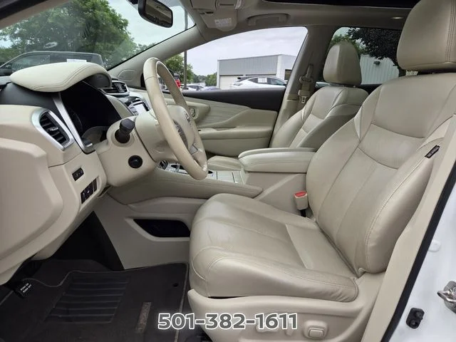 Used 2017 White Nissan Platinum image 9