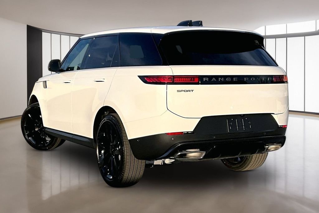 New 2026 Fuji White LAND ROVER SE image 3