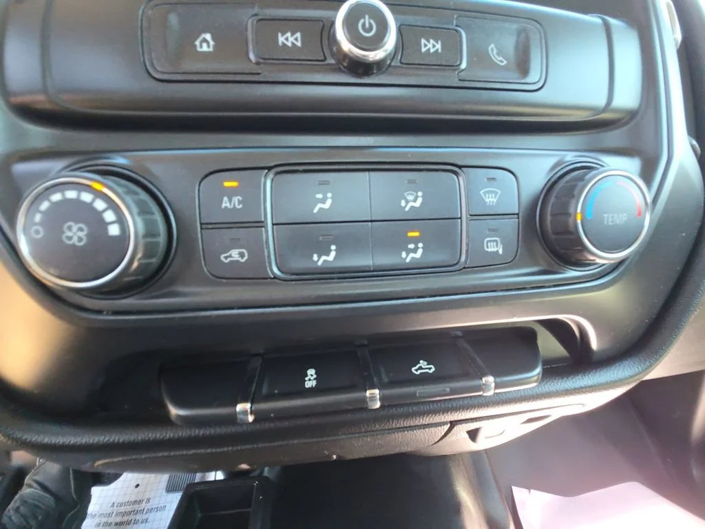 Used 2017 SUMMIT WHITE Chevrolet Work Truck image 17