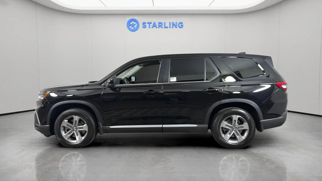 Used 2025 Black Honda EX-L image 4