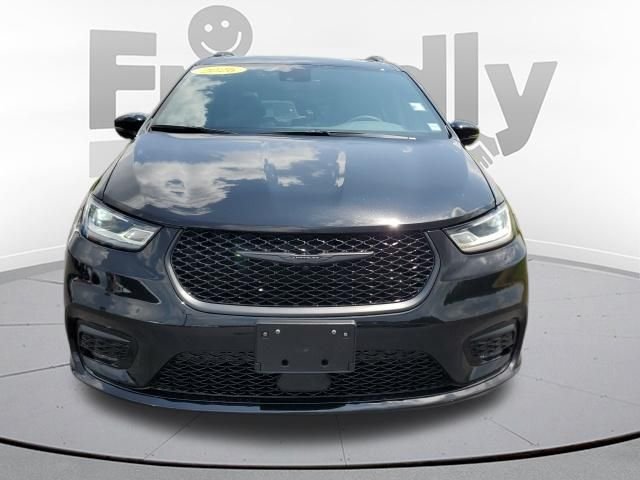 Used 2026 Black Chrysler Limited image 8