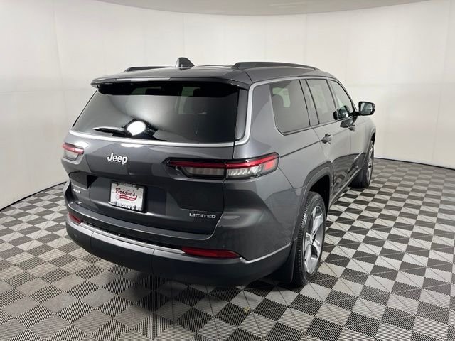 Used 2026 Gray Jeep Limited image 7