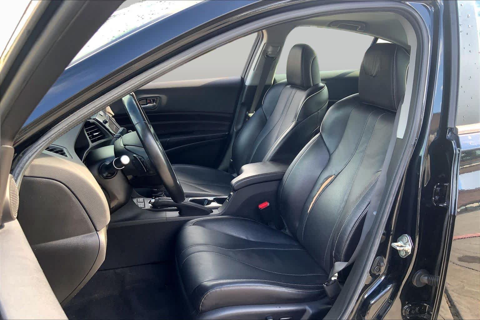 Pre-Owned 2019 Acura ILX With Premium