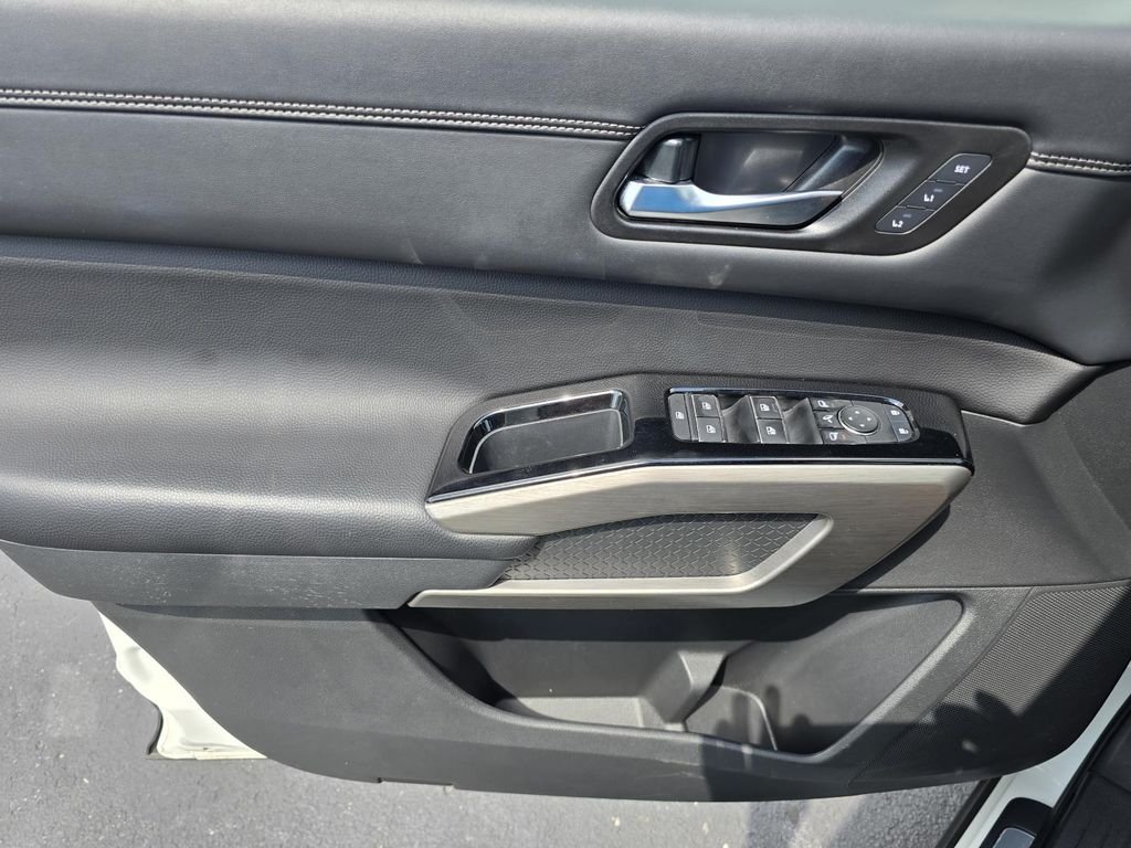 2023 Nissan Pathfinder Platinum - Photo 20
