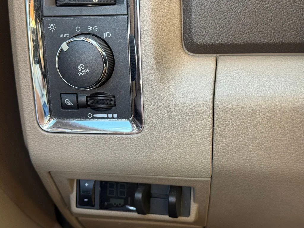 Used 2012 White Ram Laramie image 18