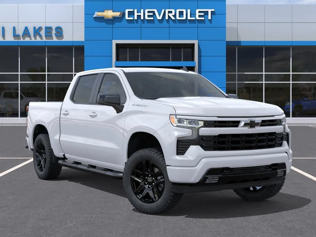 New 2026 Summit White Chevrolet RST image 7