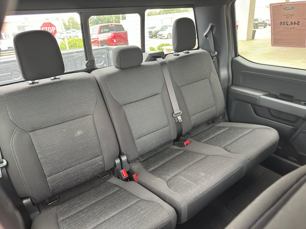 Used 2025 Carbonized Gray Metallic Ford XLT image 37