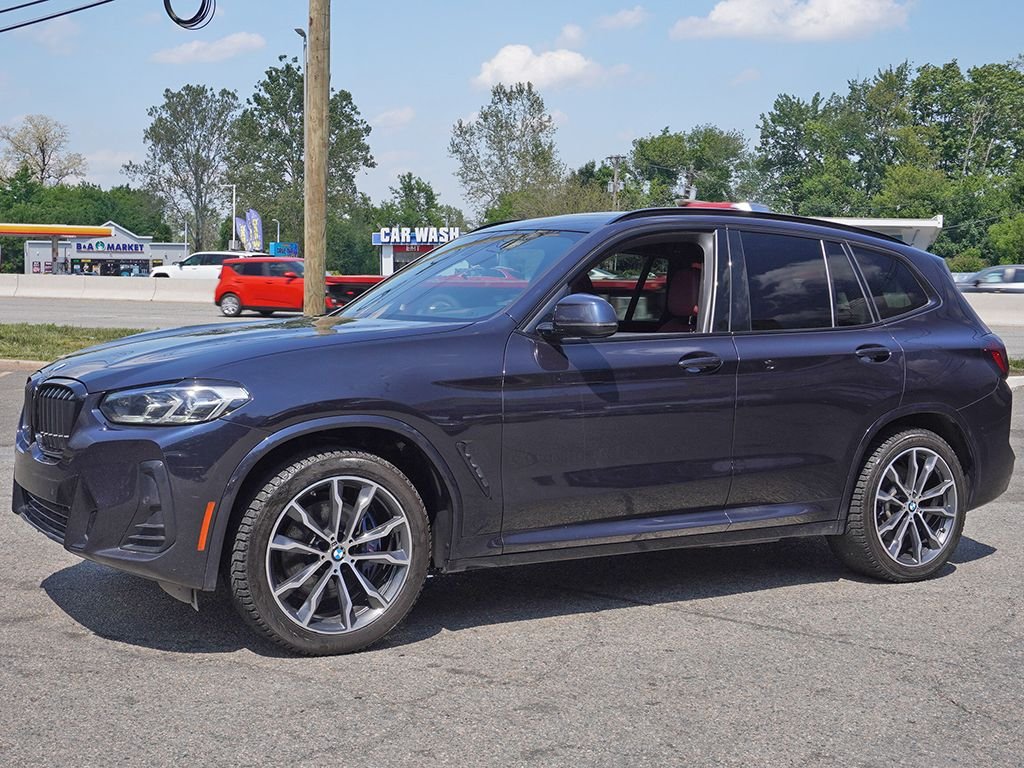 Used 2023 Black BMW xDrive30i image 8