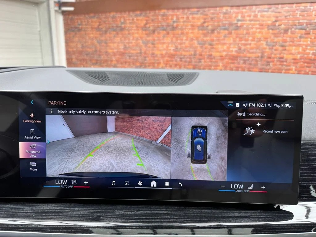 Used 2026 Blue BMW xDrive40i image 21