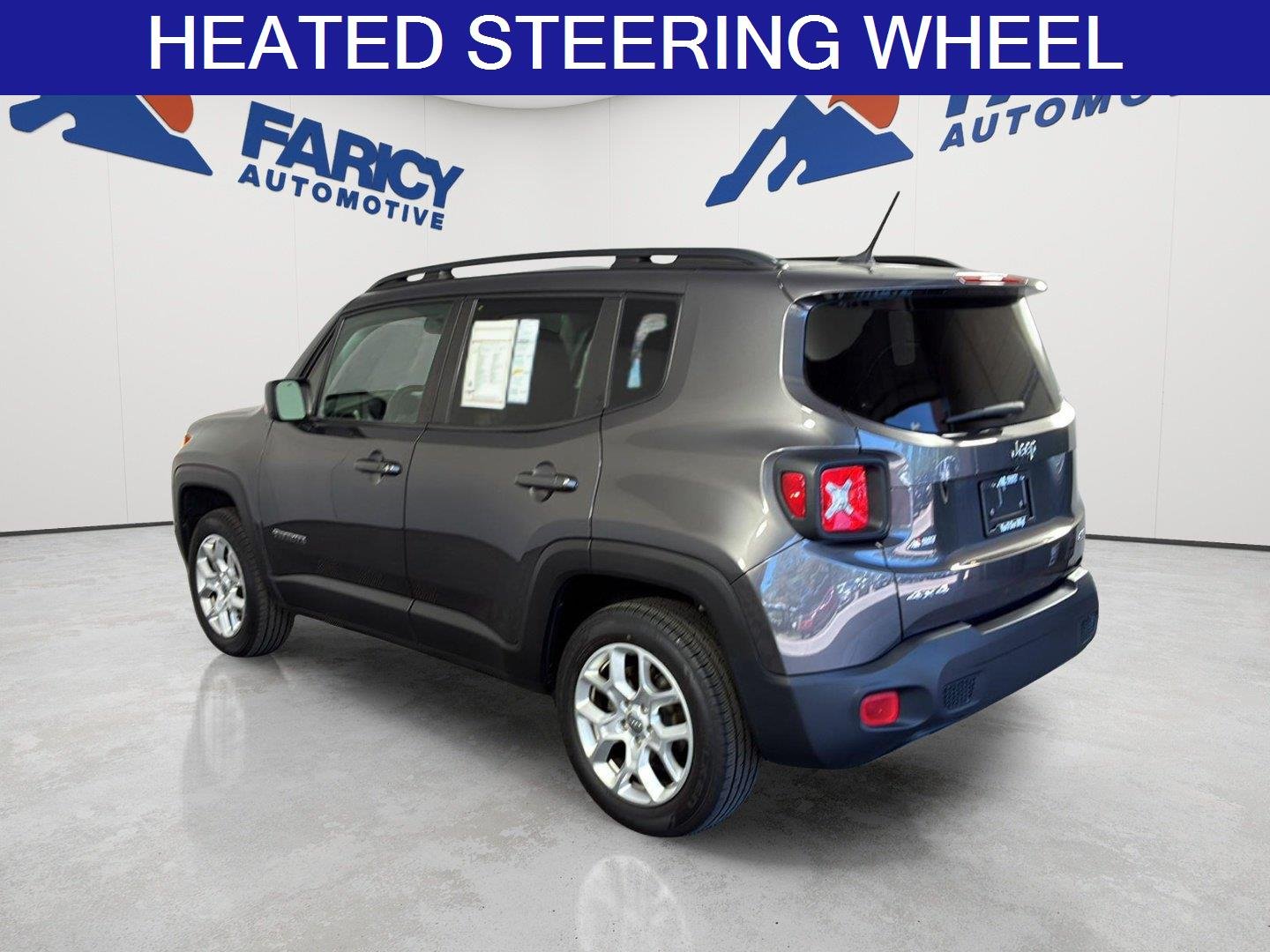 Used 2017 Granite Crystal Metallic Clearcoat Jeep Latitude image 7