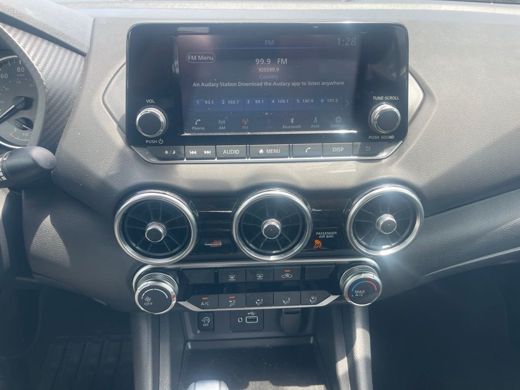 Used 2025 White Nissan S image 7