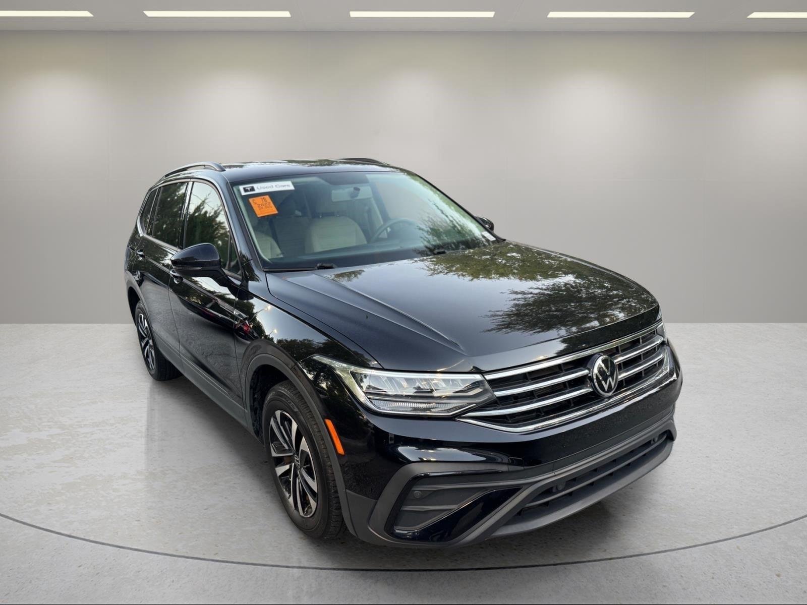 Used 2022 Deep Black Pearl Volkswagen S image 18