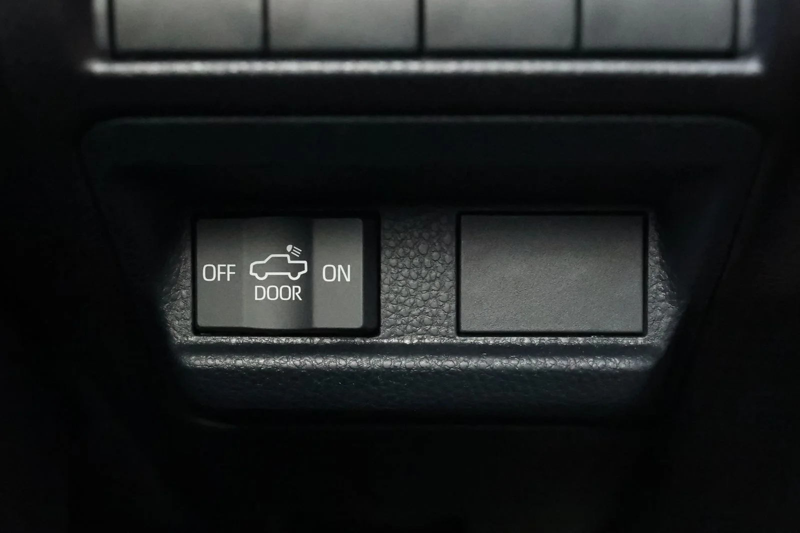 Used 2025 Black Toyota SR5 image 25