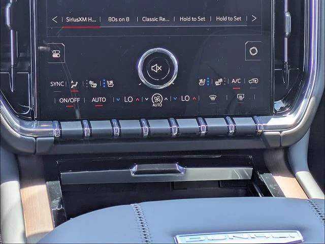 2026 GMC Yukon XL Denali - Photo 20