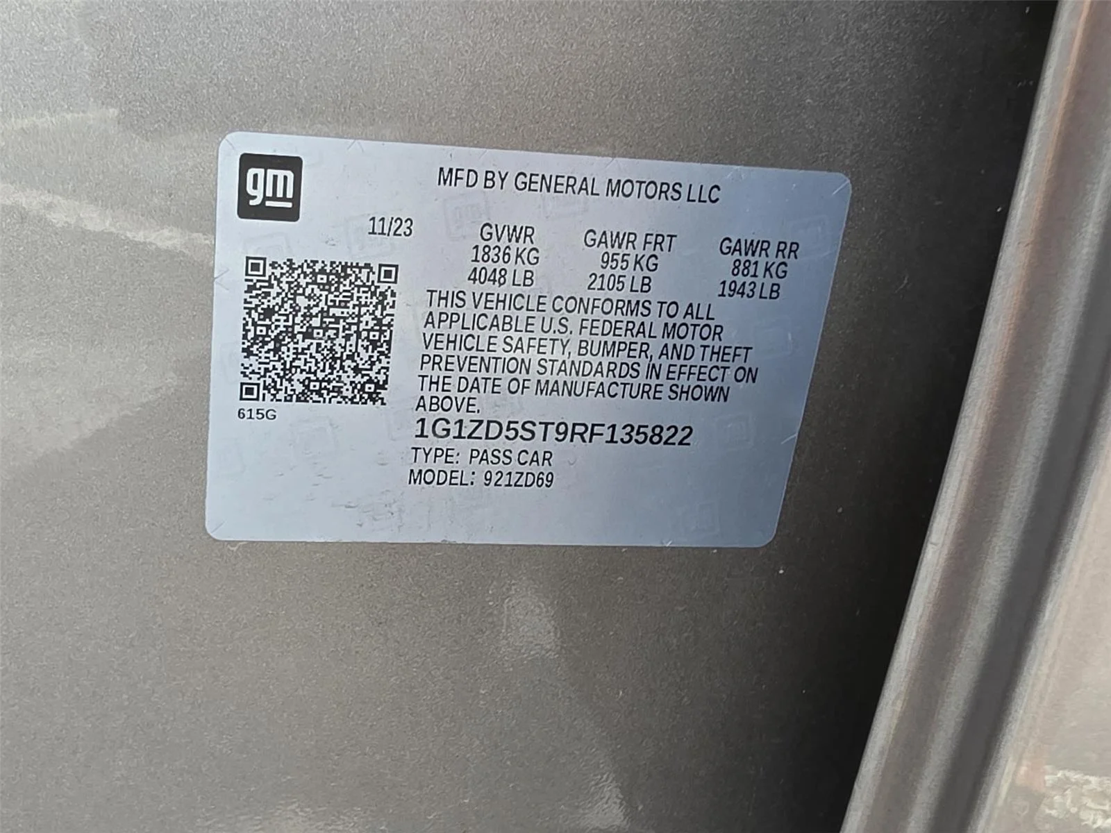 Used 2024 Mineral Gray Metallic Chevrolet LT image 33